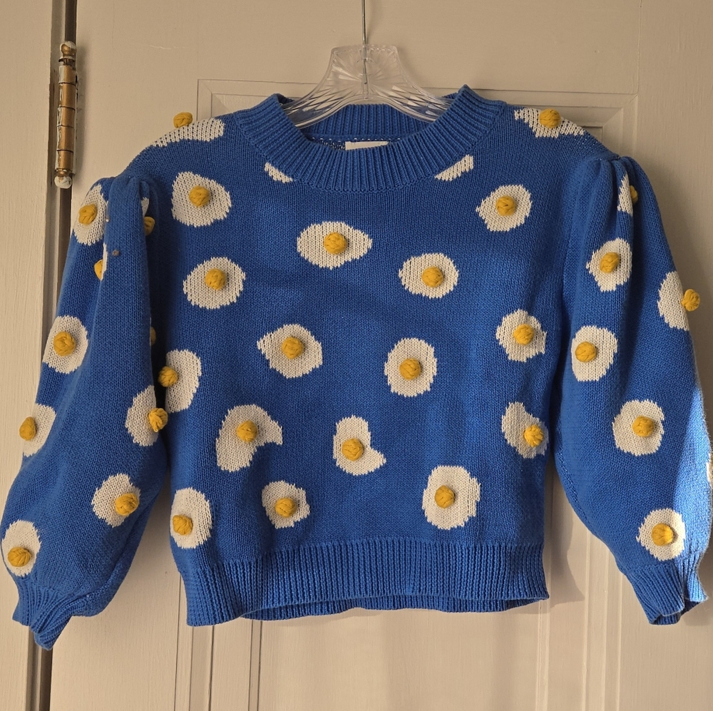 NWT Fashion Brand Company Egg S/M Blue Yellow Patterned Women's Sweater Cropped